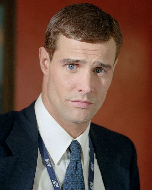 Agent Terrence Darnell