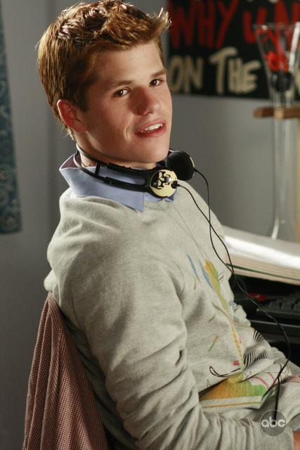 Charlie Carver