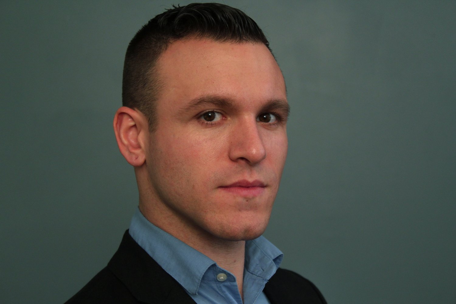 Tioka Bernard Schluter IV