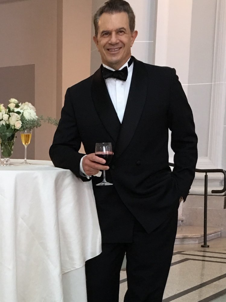 John De Bello