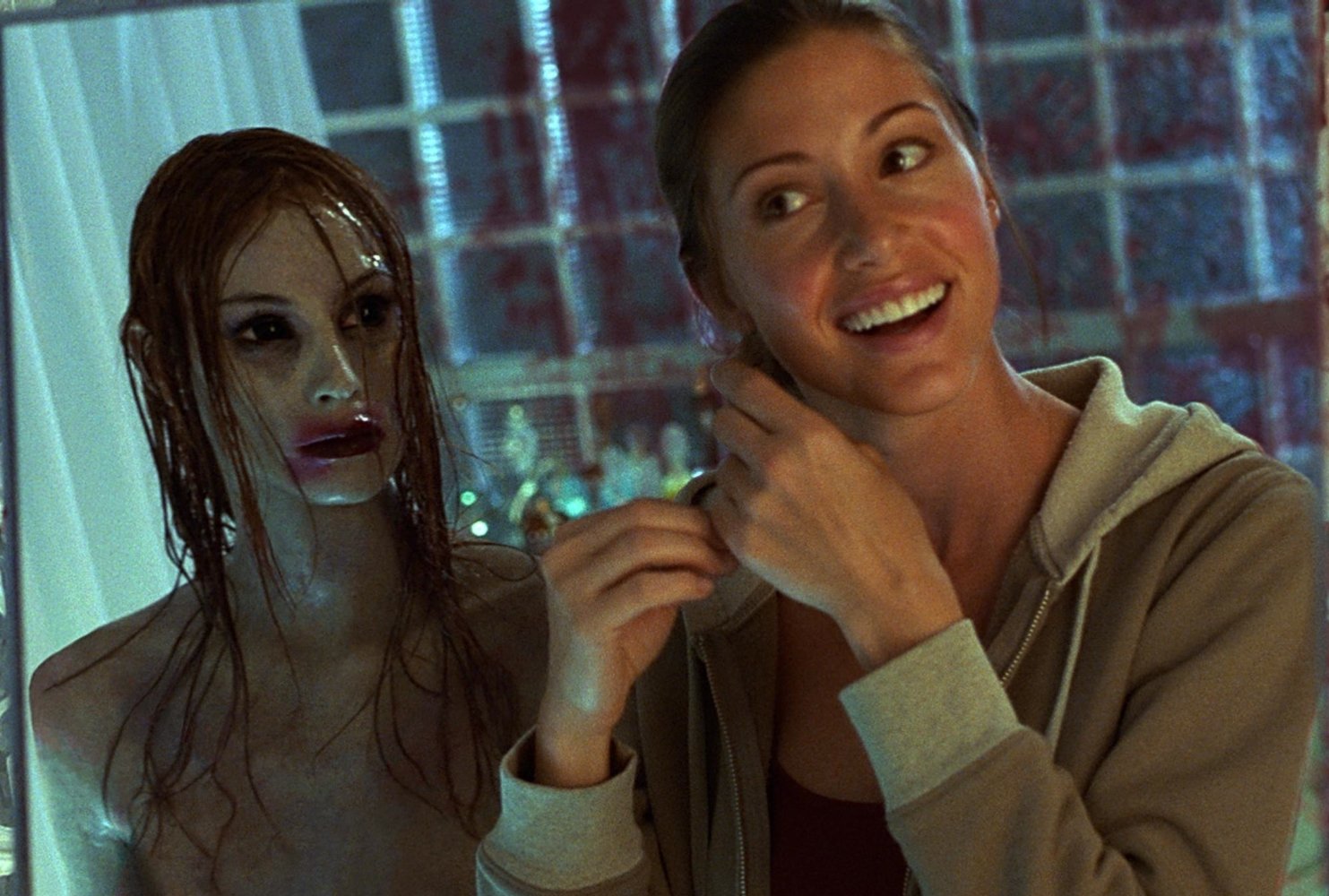 Shannon Elizabeth