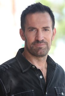 Gil Newsom