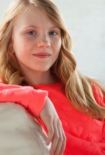 Annika Elyse Irving