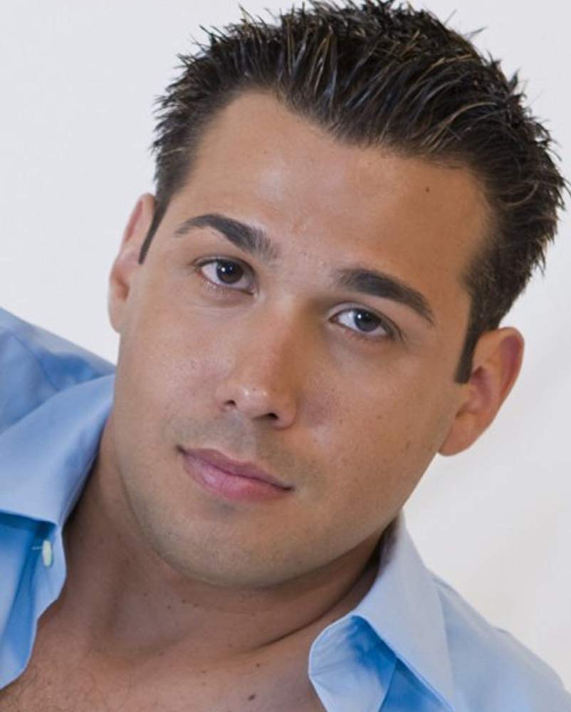 Christopher Mendoza