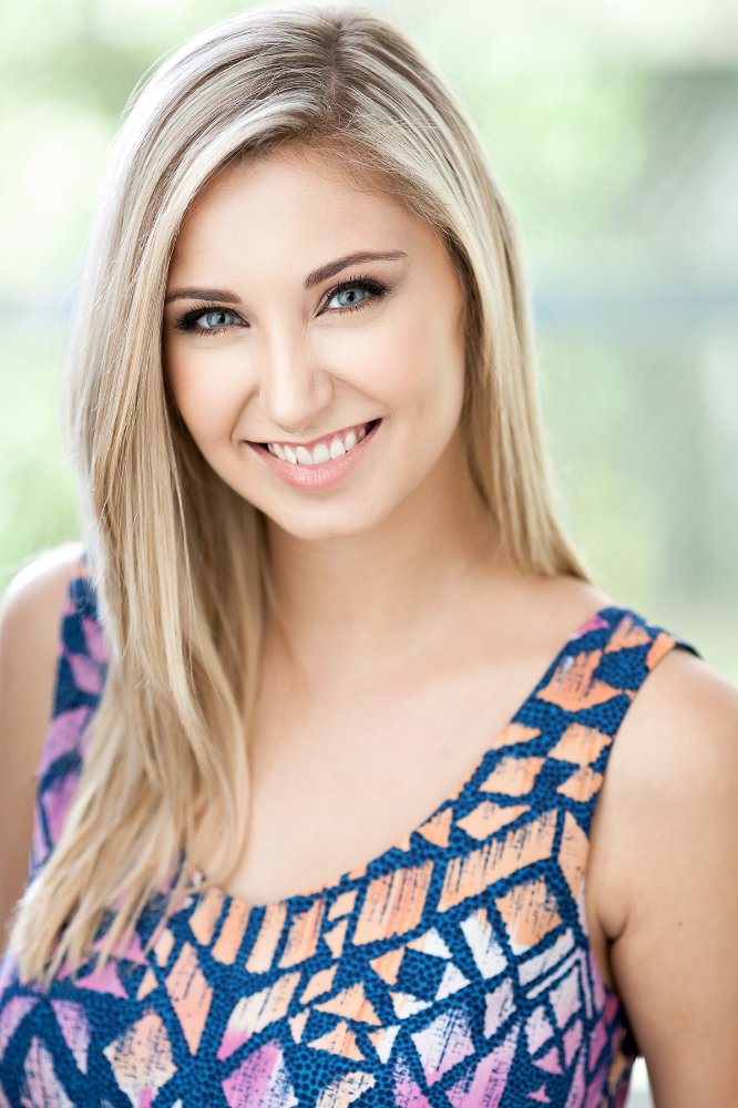 Laura Carly Miller