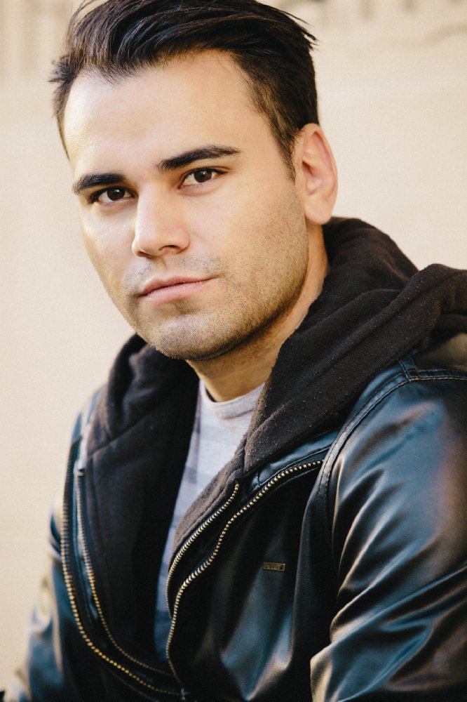 Michael Tari