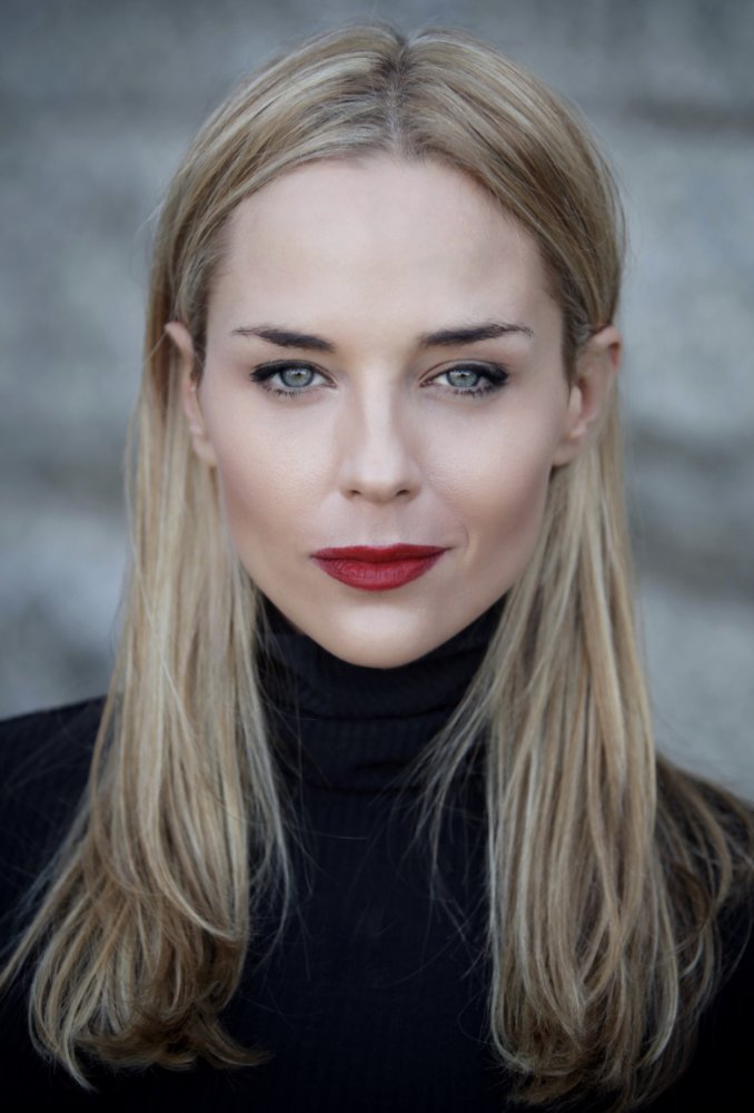 Tanya van Graan