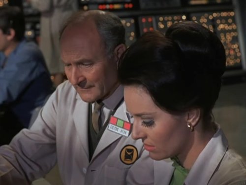 Lee Meriwether