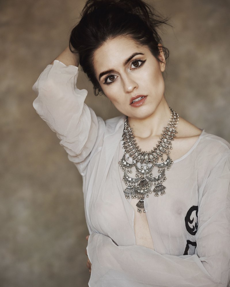 Asta Paredes