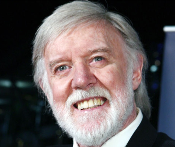 Barry Crocker