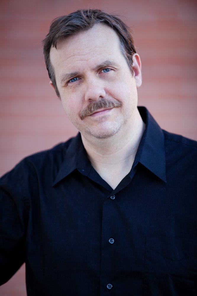 Steve Lewis