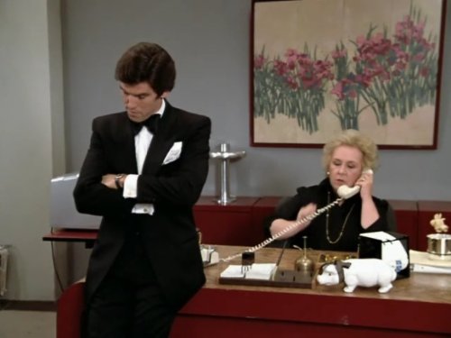 Doris Roberts