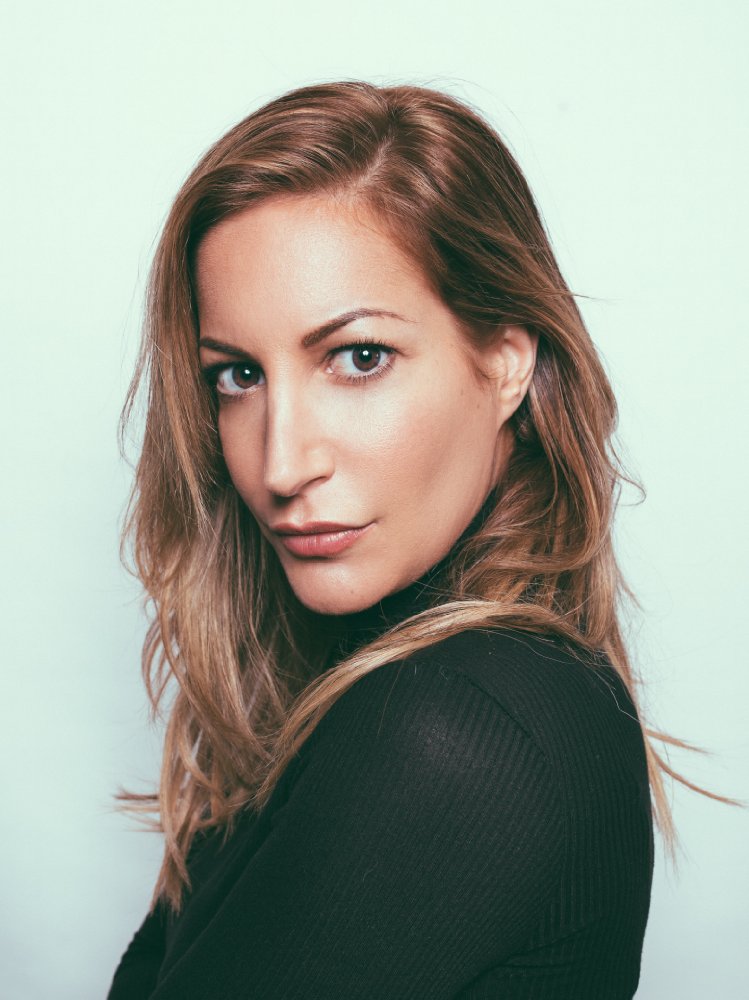 Laura Pradelska