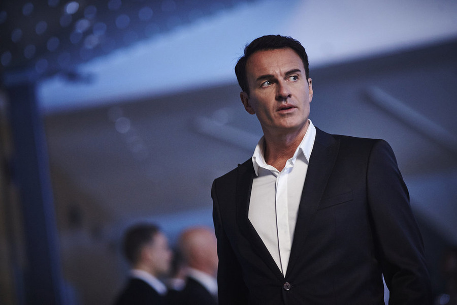 Julian McMahon