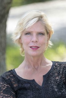 Barbara Helton