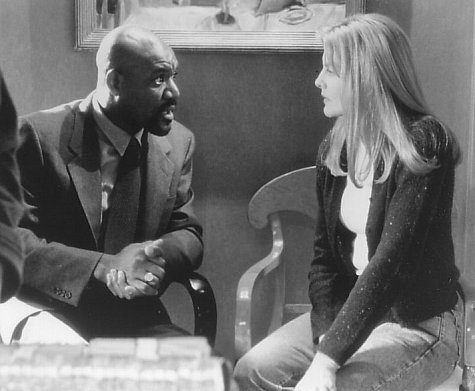 Agent Lonnie Hawkins