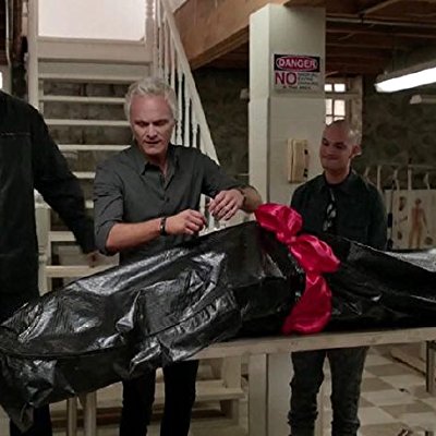 Don E, Scott E