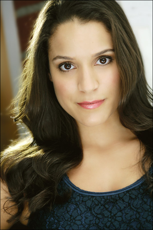 Gina Naomi Baez