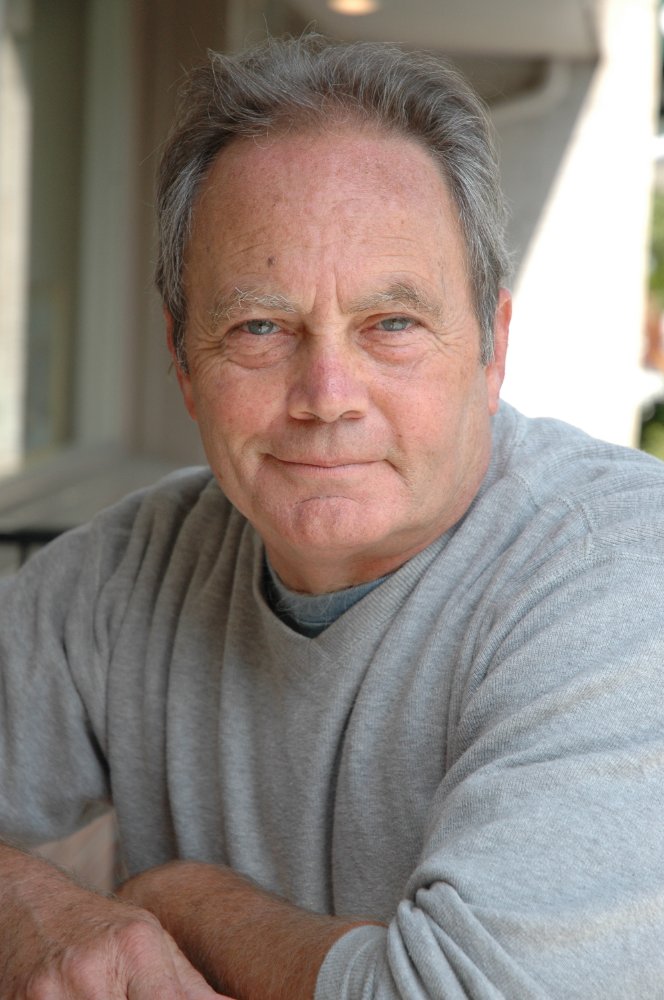 Nic D'Avirro