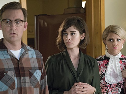 Lizzy Caplan