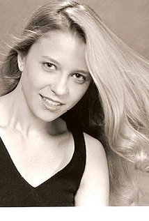 Nicole Signore