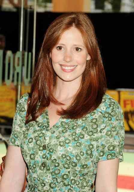 Amy Nuttall