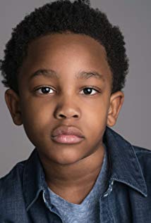 Destin Khari