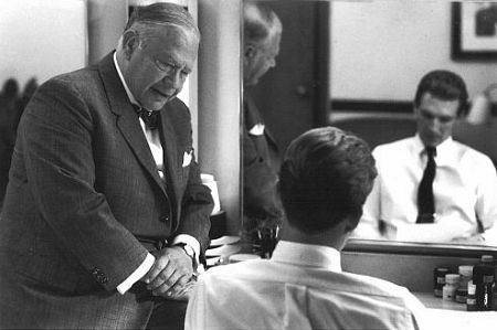 Robert Kintner