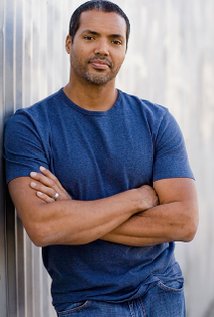 Henry Kingi Jr.