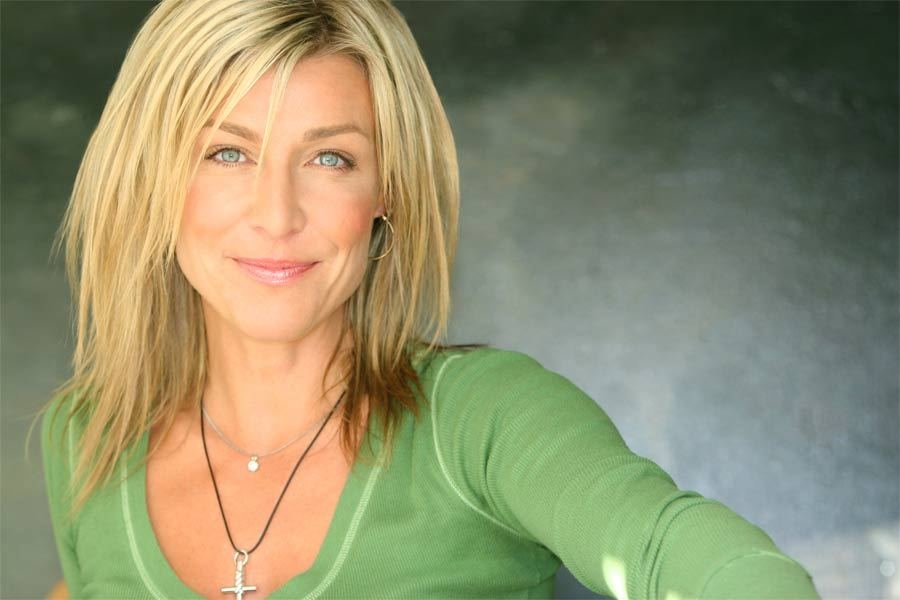 Dana McLoughlin
