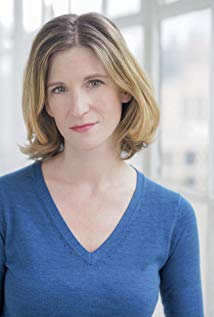 Ariane M. Reinhart