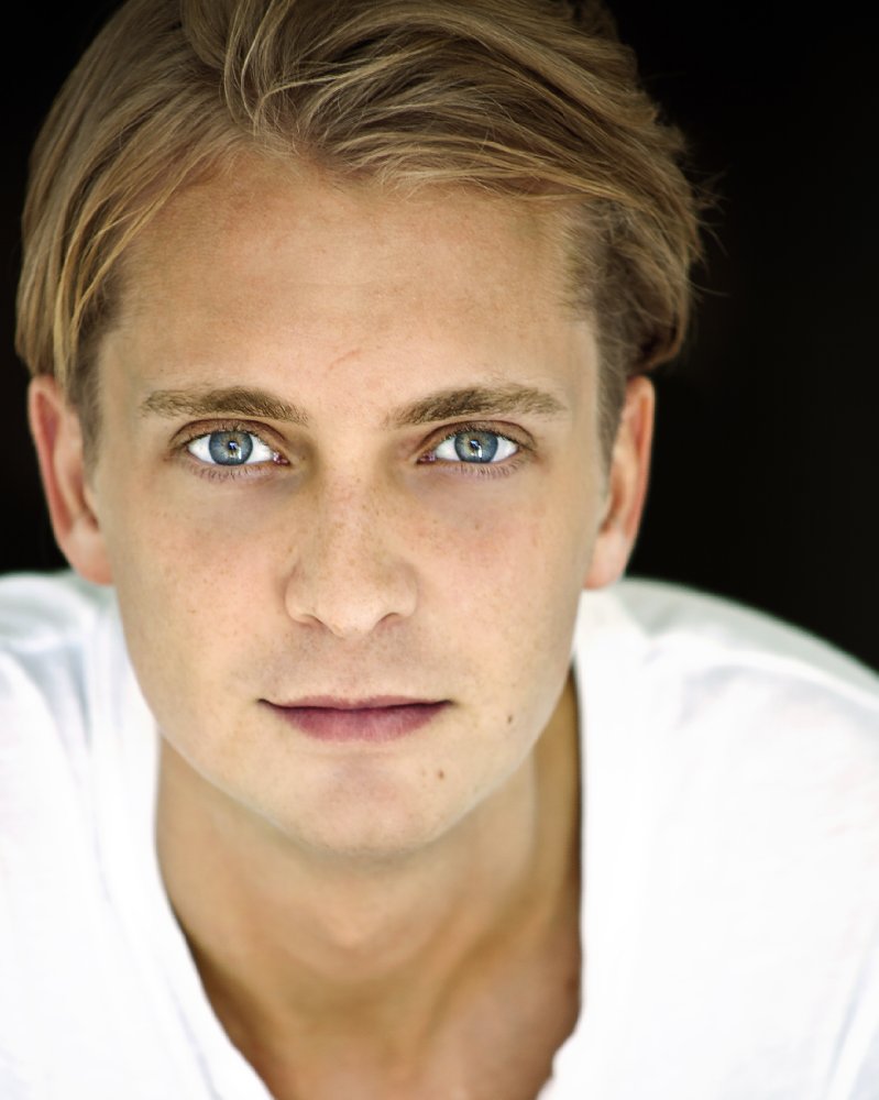 Nicholas Horton