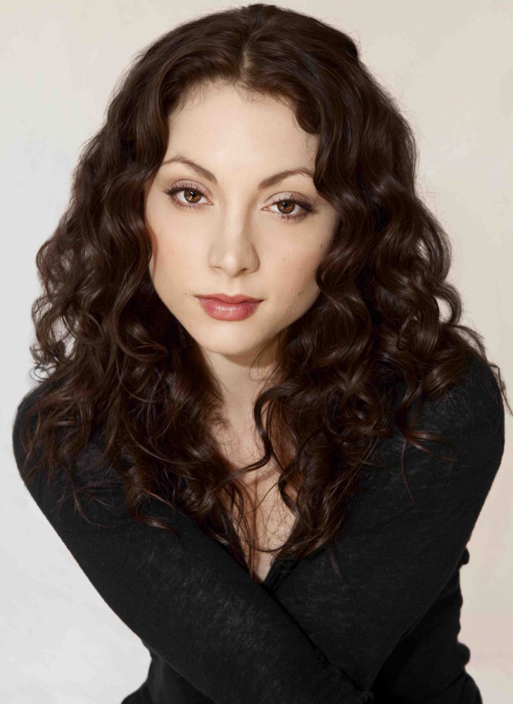 Leah Gibson