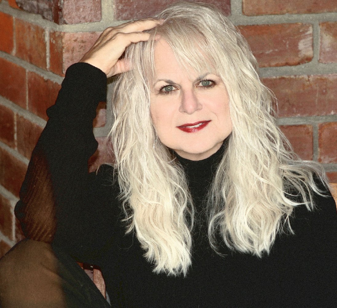 Lorraine Devon Wilke