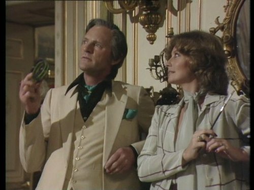 Julian Glover