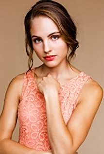 Isabelle Loeb