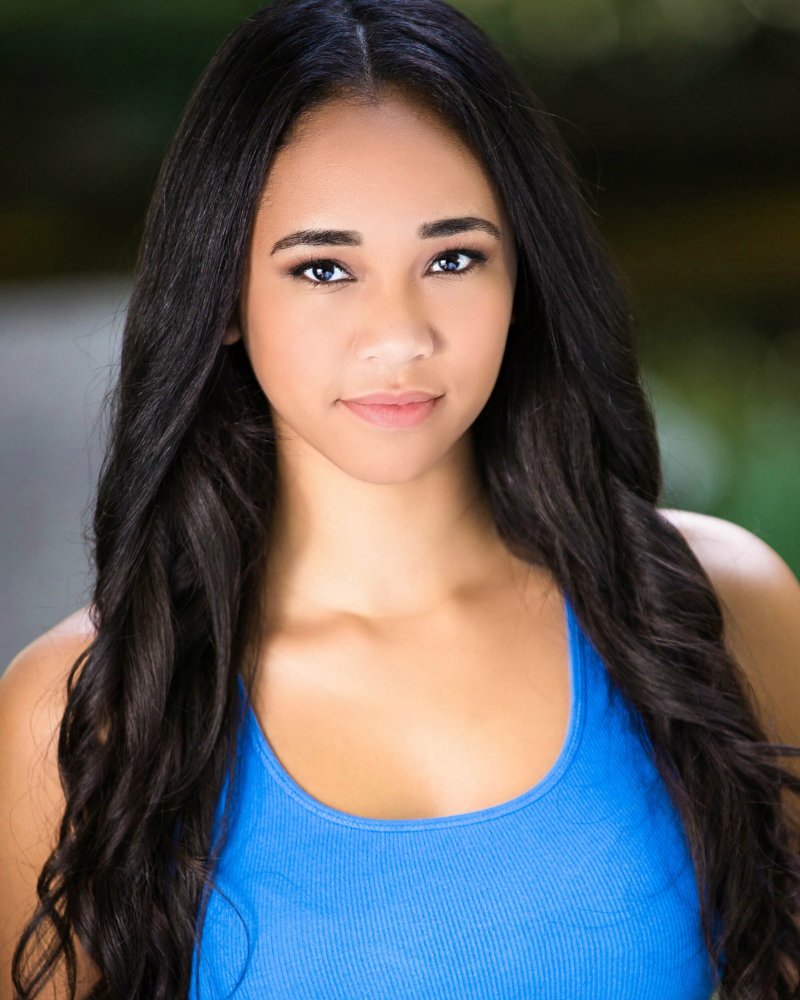Tiffany Colón