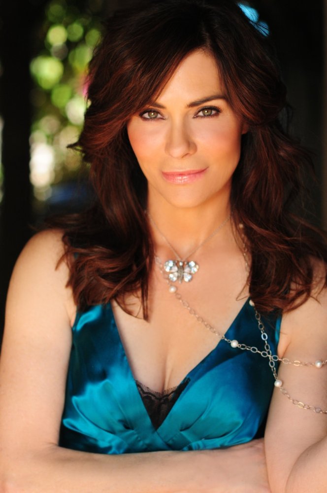 Holly Gagnier